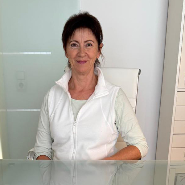 Rita Zak, Privatpraxis
